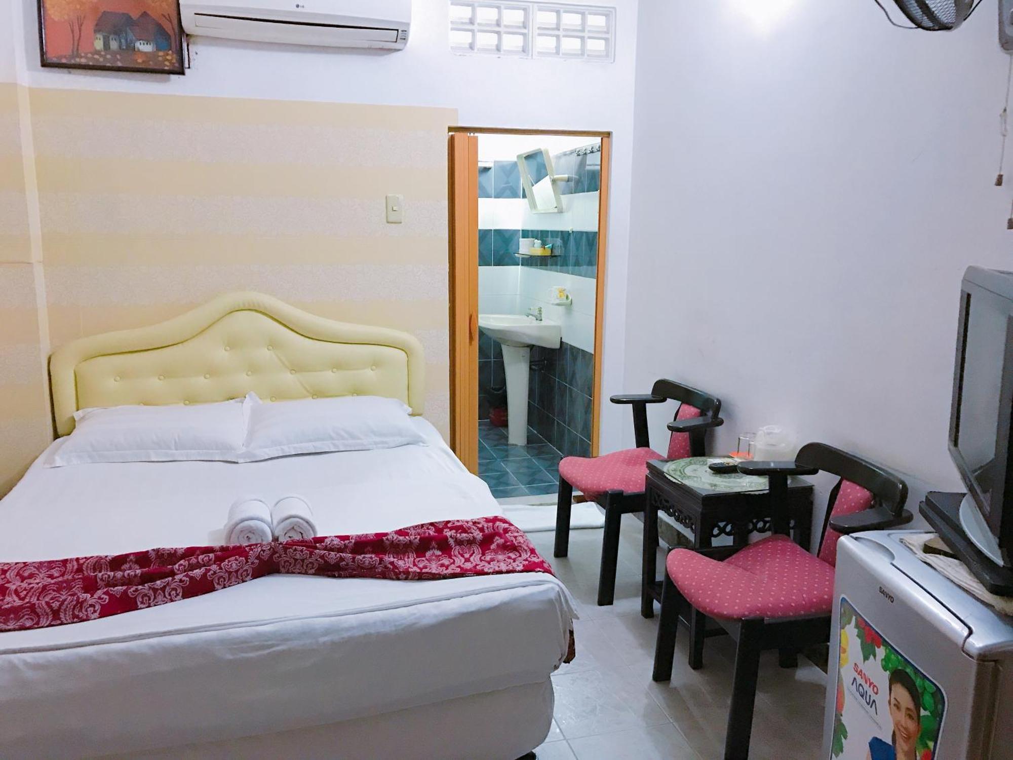 Thinh Vuong Hotel Ho Chi Minh City Exterior photo